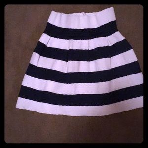 Stretchy sailor striped skirt